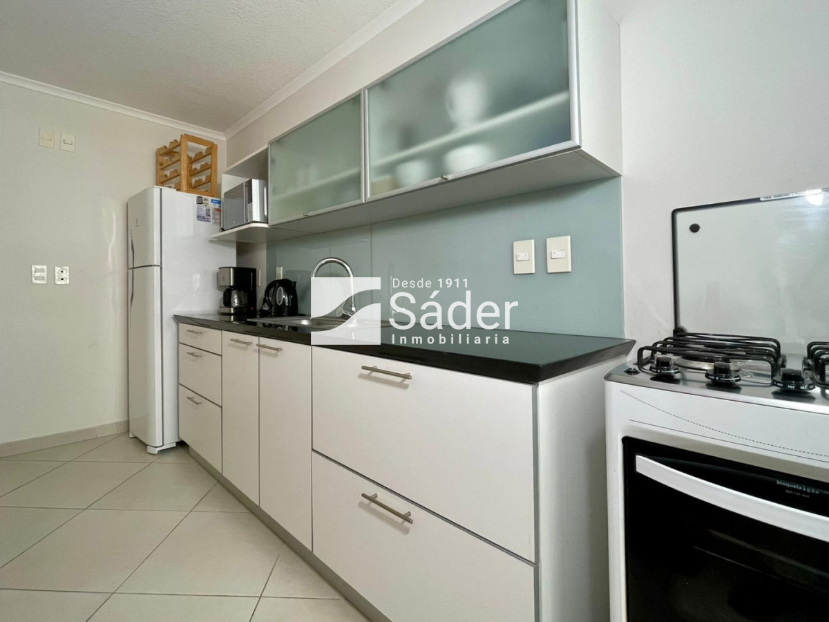 Apartamento ID.4729 - Apto en Alq. 3 Suites en Pda 8 de Playa Brava, a metros del mar 