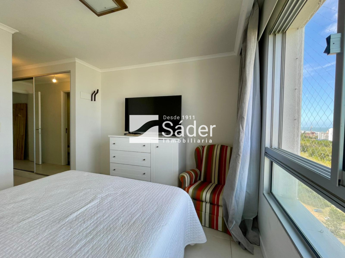 Apartamento ID.4729 - Apto en Alq. 3 Suites en Pda 8 de Playa Brava, a metros del mar 