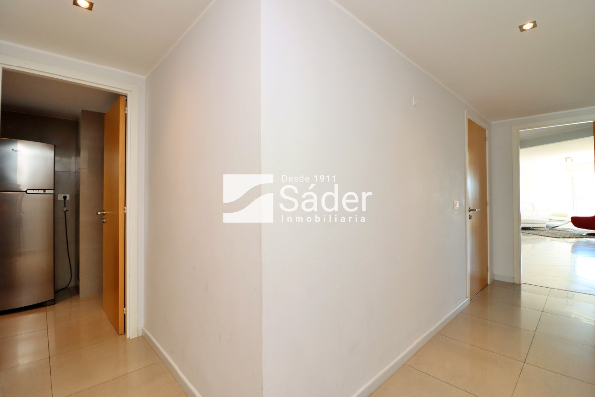 Apartamento ID.4549 - Alquiler de apto 3 dormitorios en suite a Metros de la Mansa, Pda. 3.