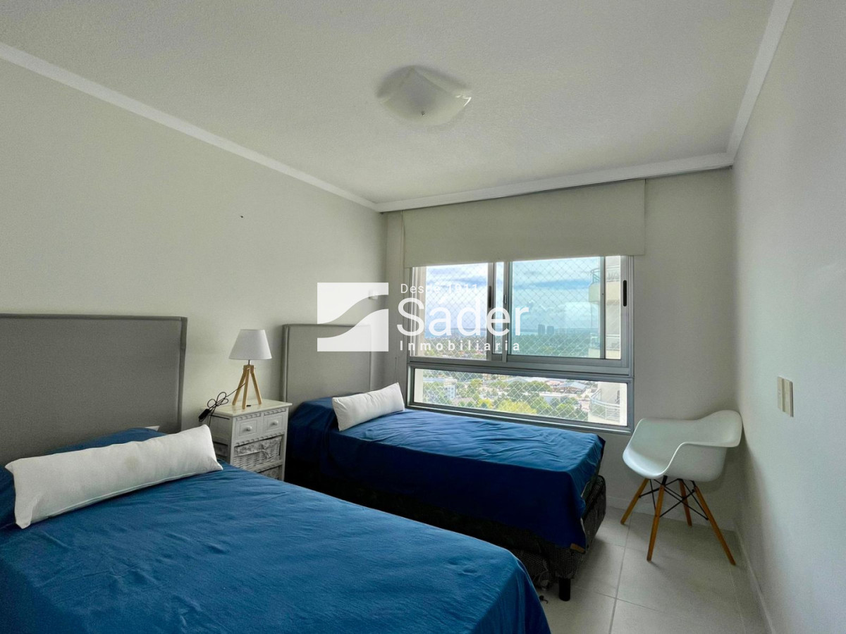 Apartamento ID.4729 - Apto en Alq. 3 Suites en Pda 8 de Playa Brava, a metros del mar 