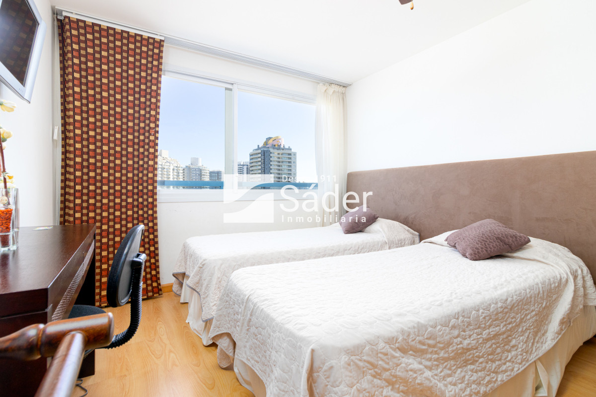 Apartamento ID.3245 - Apartamento en venta Playa Brava 3 dormitorios