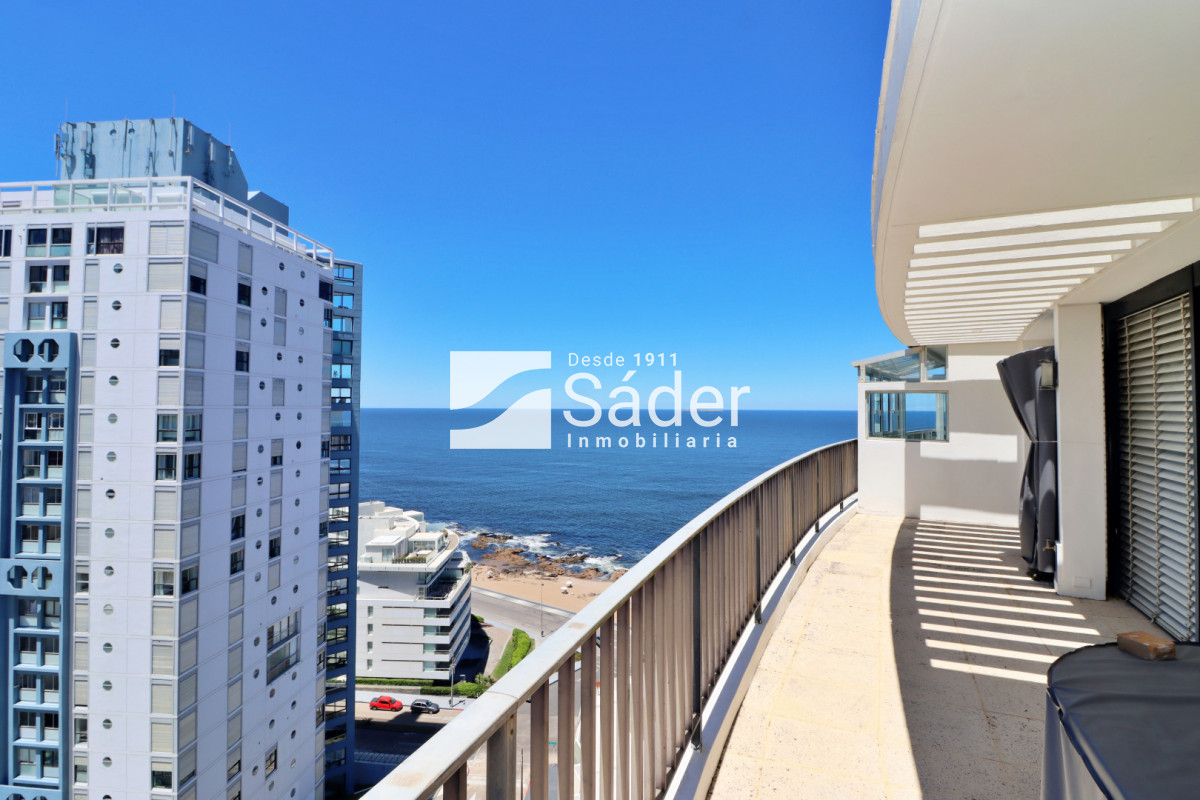 Apartamento ID.4551 - Apartamento en península. 3 dorm. Gran balcon