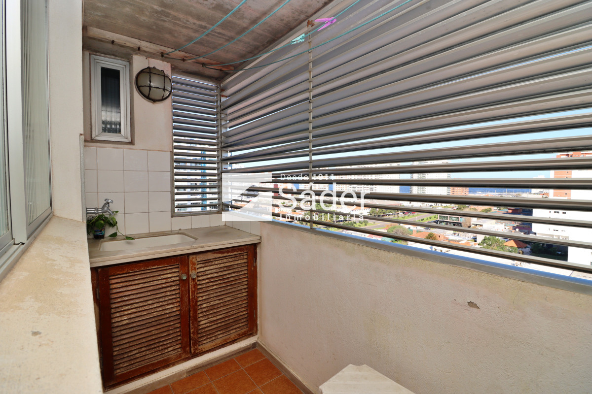Apartamento ID.4276 - Apto. 3 dorm. con vista al mar. (Playa mansa, pda. 3)