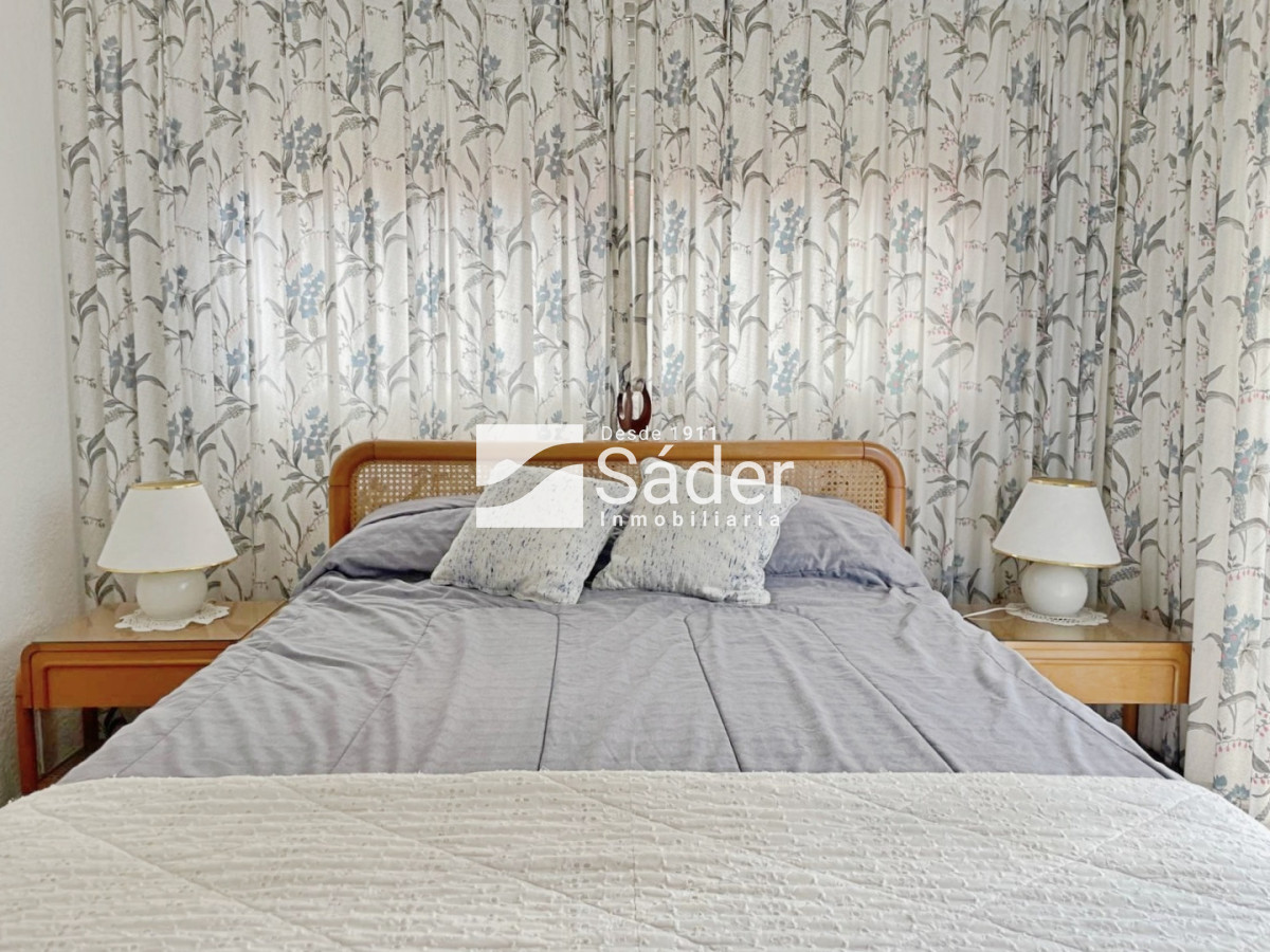 Apartamento ID.4673 - Apto de 2 dormitorios en Alquiler, Península 
