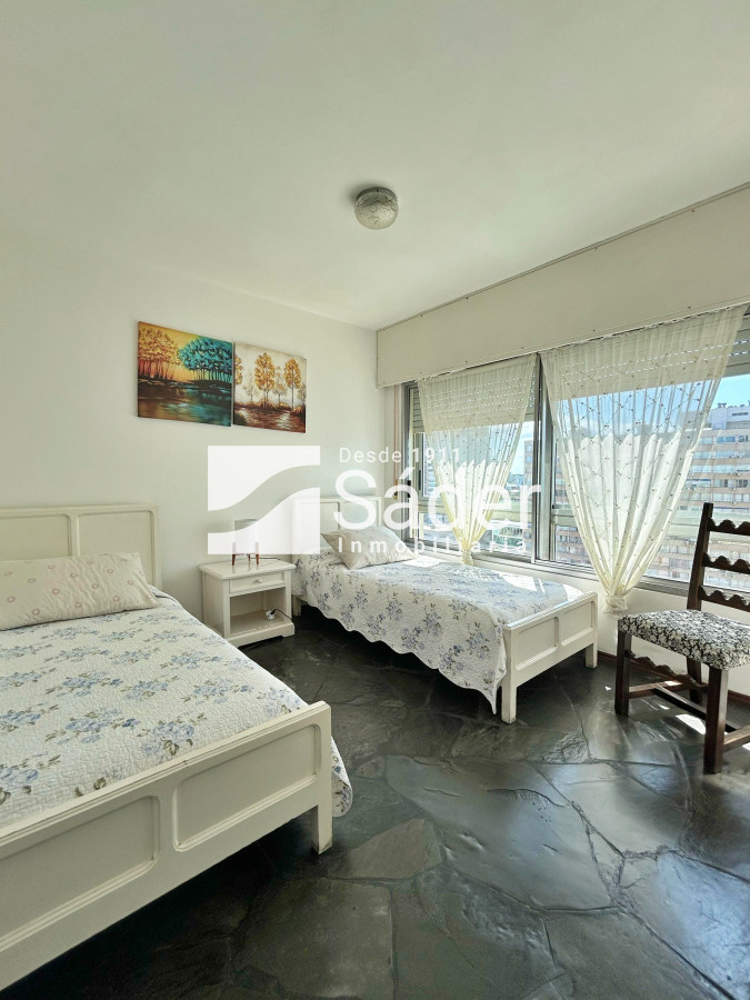 Apartamento ID.3974 - Apto Funcional en la Península 