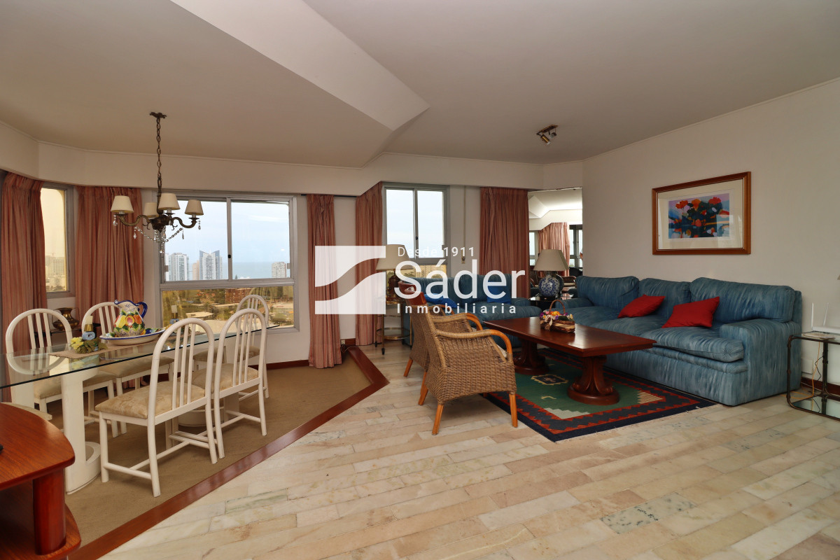 Shopping - GoPunta - Portal Inmobiliario de Punta del Este - Maldonado