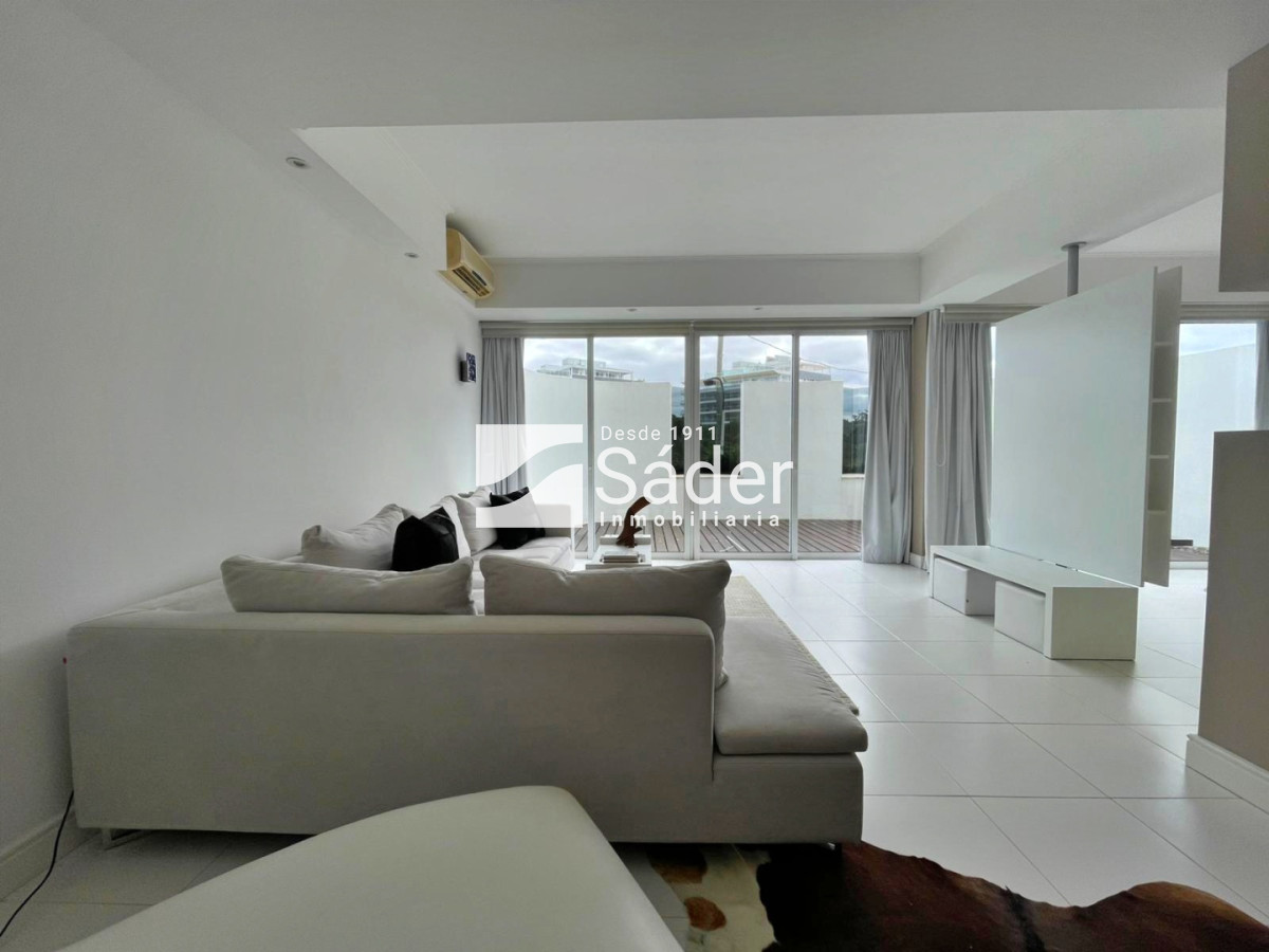 Apartamento ID.3823 - Penthouse de lujo frente al mar