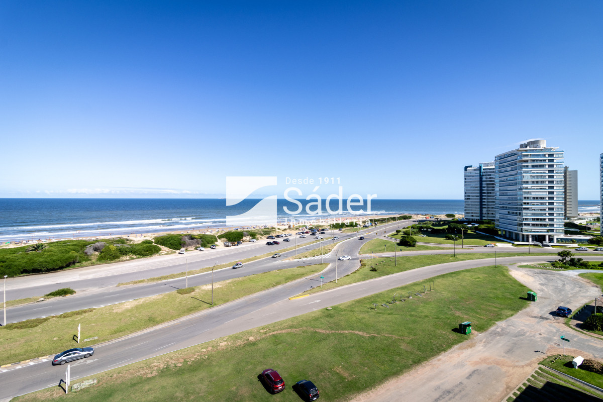 Apartamento ID.3245 - Apartamento en venta Playa Brava 3 dormitorios