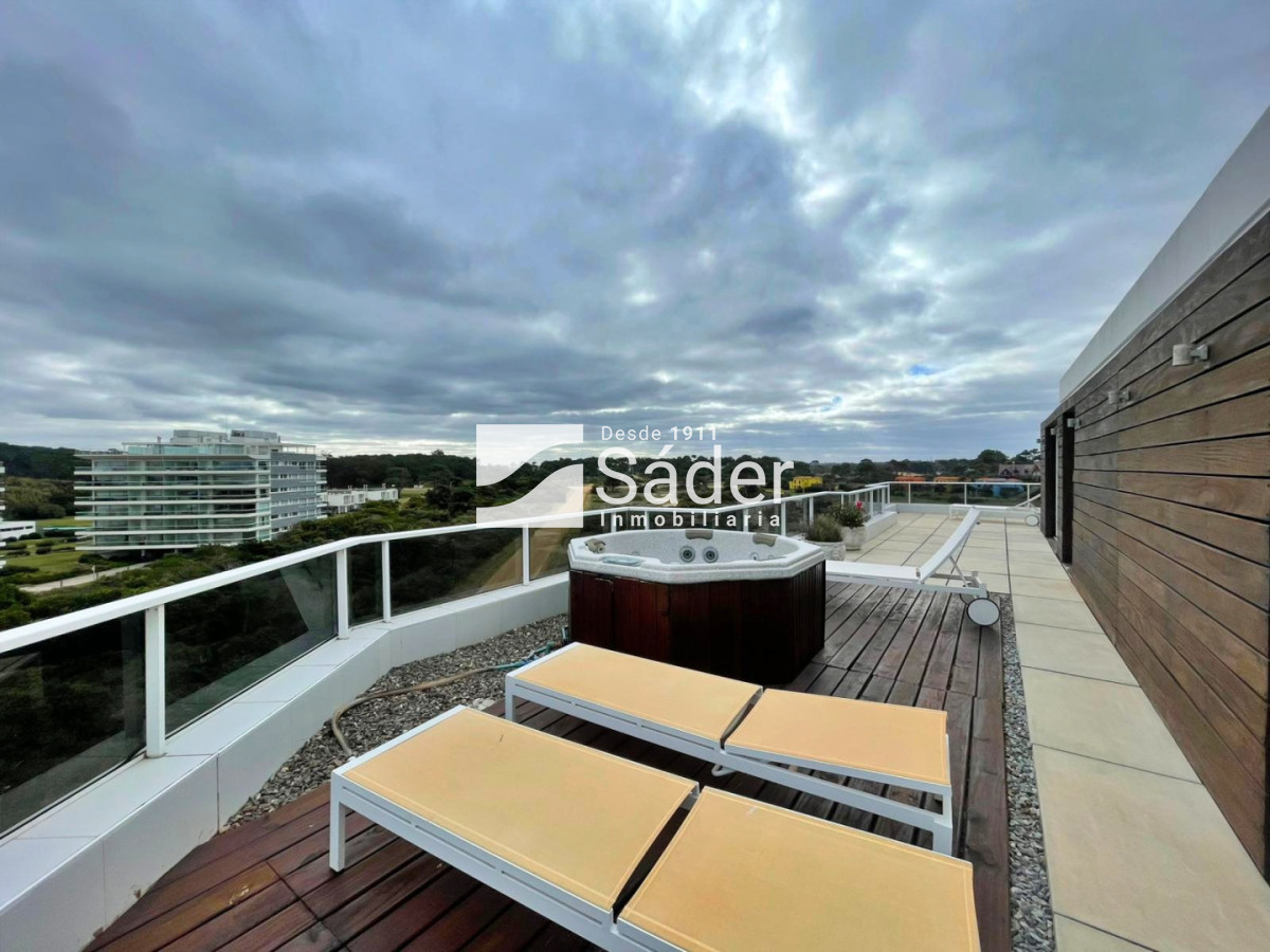 Apartamento ID.3823 - Penthouse de lujo frente al mar
