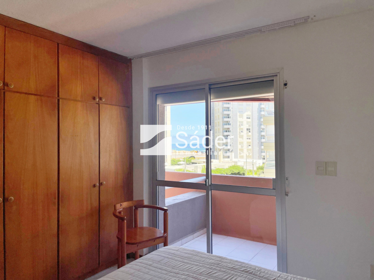Apartamento ID.4601 - Apartamento en alquiler 2 dormitorios en suite y toilettes