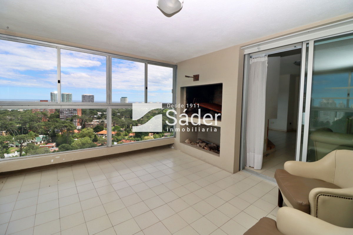 Apartamento ID.4525 - Apartamento 170 m², ideal para los que eligen Punta del Este como hogar