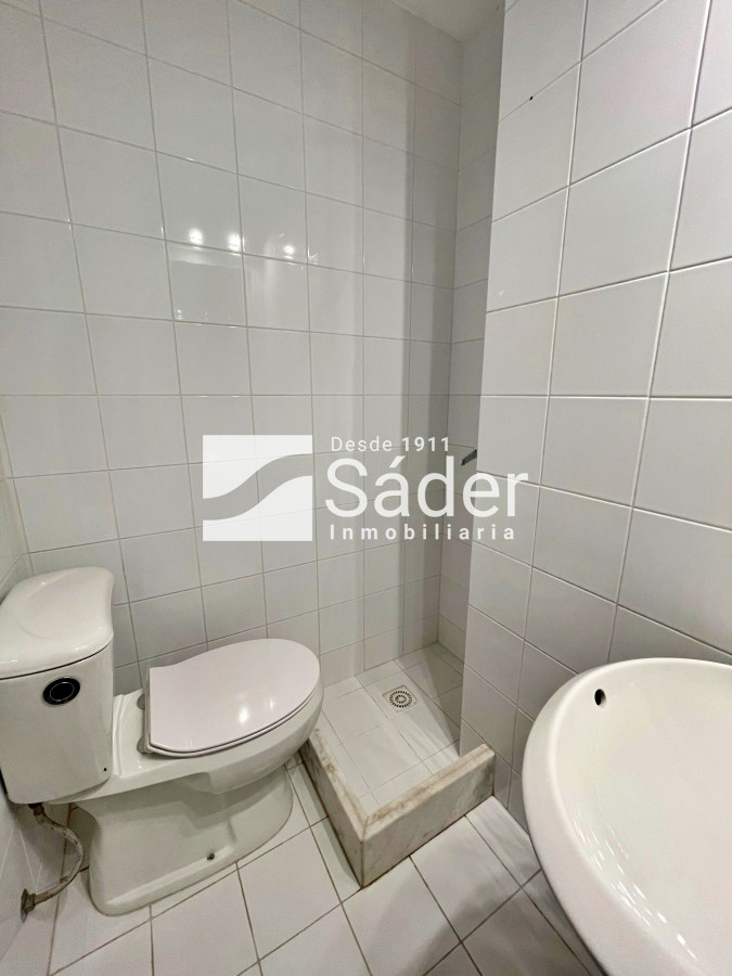 Apartamento ID.4236 - Apto 3 dorm. Parada 14 de mansa. Luminoso y moderno. 