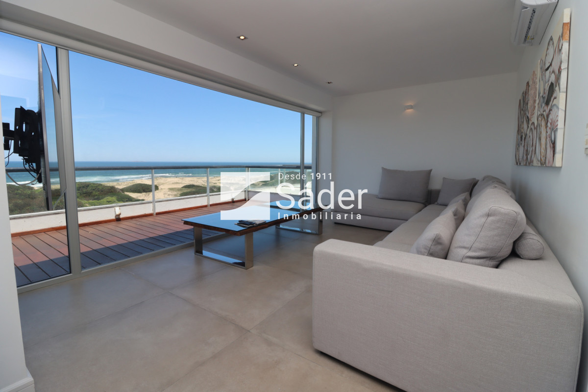 Apartamento ID.4605 - Penthouse en Alq. Pda 32 de Playa Brava, Punta del Este 