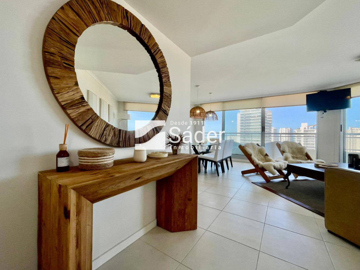 Apartamento ID.4729 - Apto en Alq. 3 Suites en Pda 8 de Playa Brava, a metros del mar 