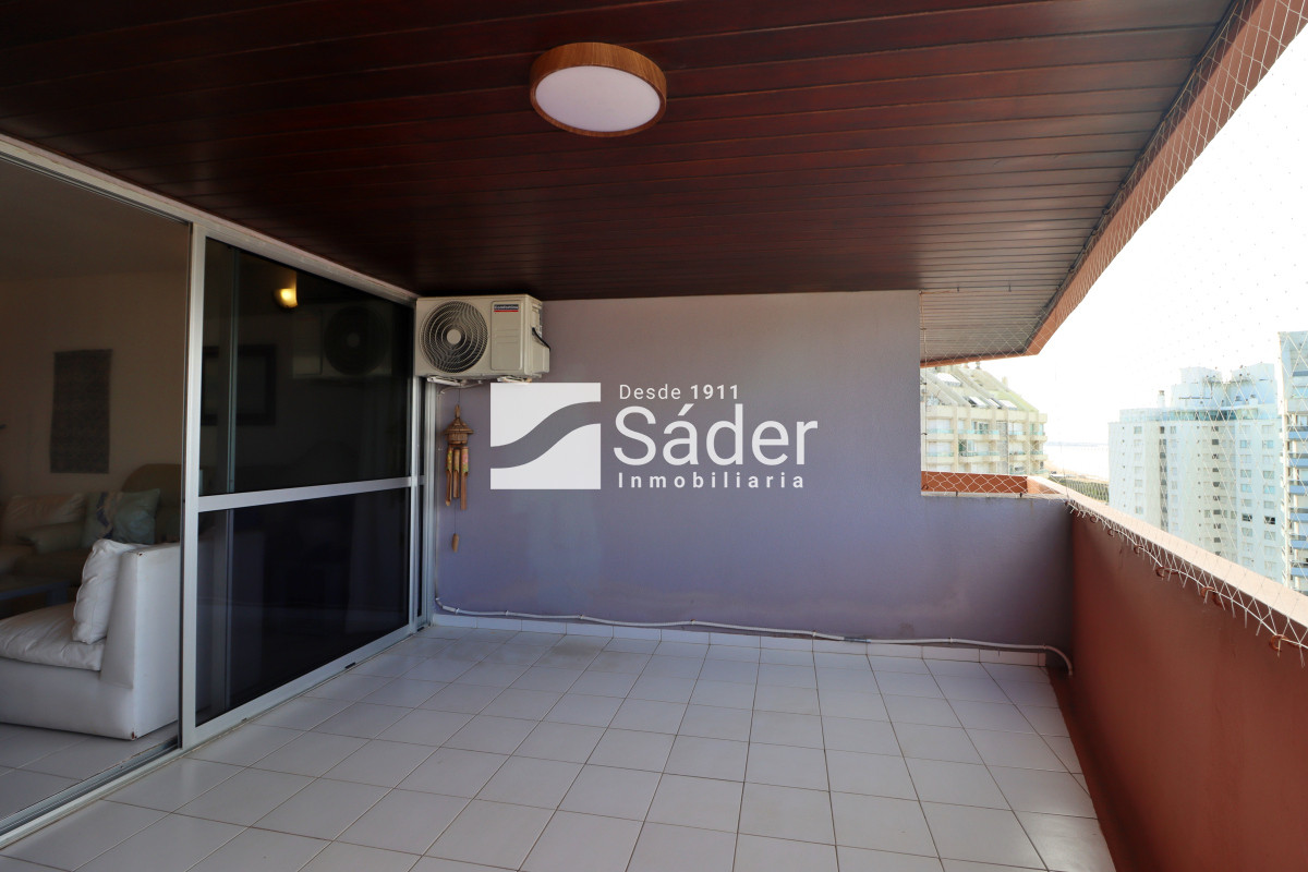 Apartamento ID.4297 - Apto. en alquiler de 2 dorm. 