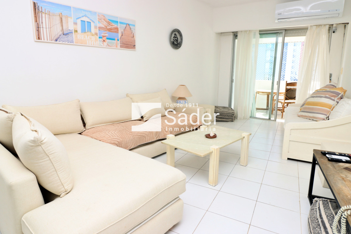 Apartamento ID.4596 - Apto en zona Cantegrill. 2 dormitorios y servicio