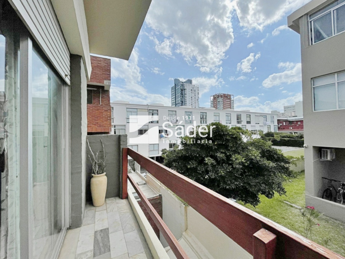 Apartamento ID.4673 - Apto de 2 dormitorios en Alquiler, Península 