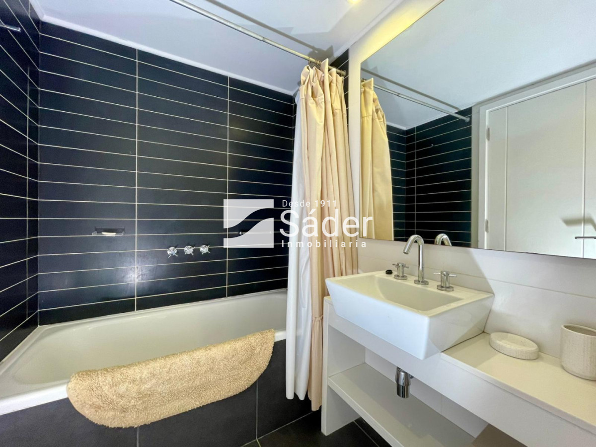 Apartamento ID.4729 - Apto en Alq. 3 Suites en Pda 8 de Playa Brava, a metros del mar 