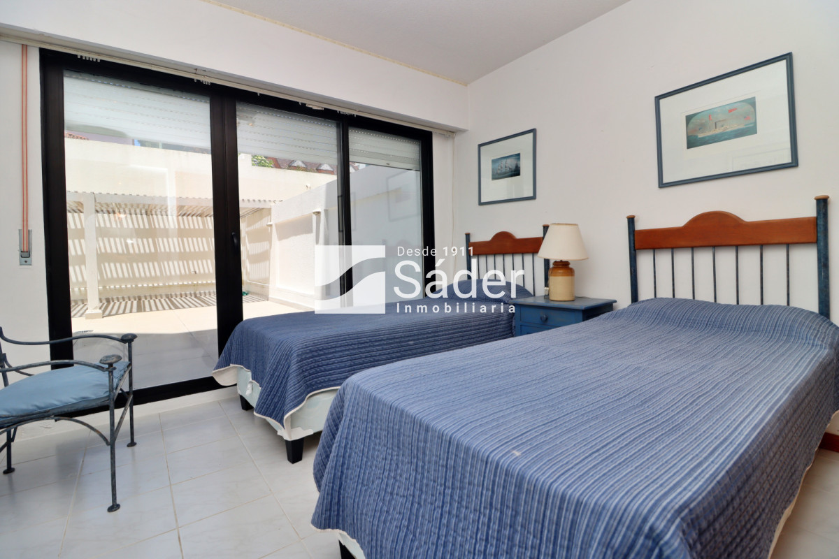 Apartamento ID.2620 - Apartamento en venta y alquiler Peninsula 3 dormitorios
