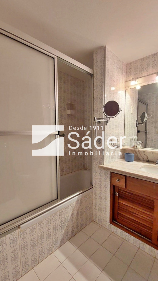 Apartamento ID.4462 - Apartamento en alquiler 3 dormitorios. Playa mansa