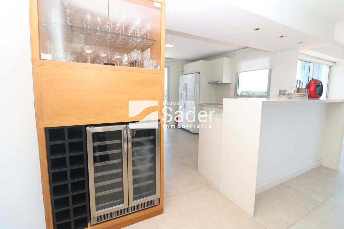 Apartamento ID.4605 - Penthouse en Alq. Pda 32 de Playa Brava, Punta del Este 