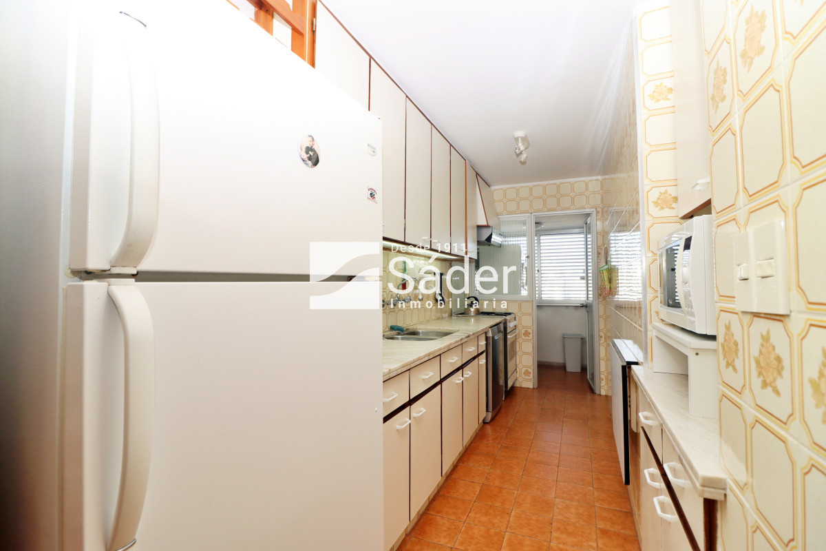 Apartamento ID.4462 - Apartamento en alquiler 3 dormitorios. Playa mansa