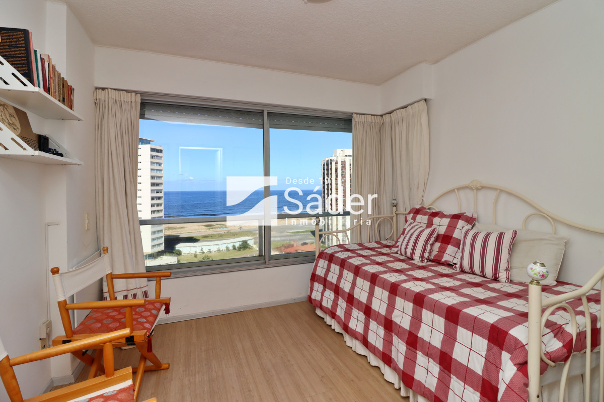 Apartamento ID.4277 - Apto. de 2 dormitorios, con vista al mar (Playa Brava, pda. 5)