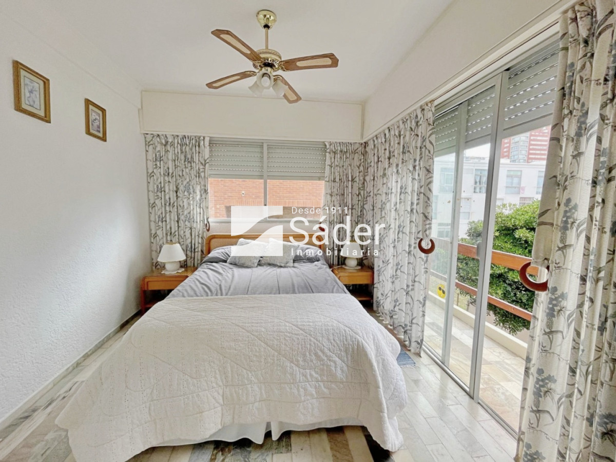 Apartamento ID.4673 - Apto de 2 dormitorios en Alquiler, Península 