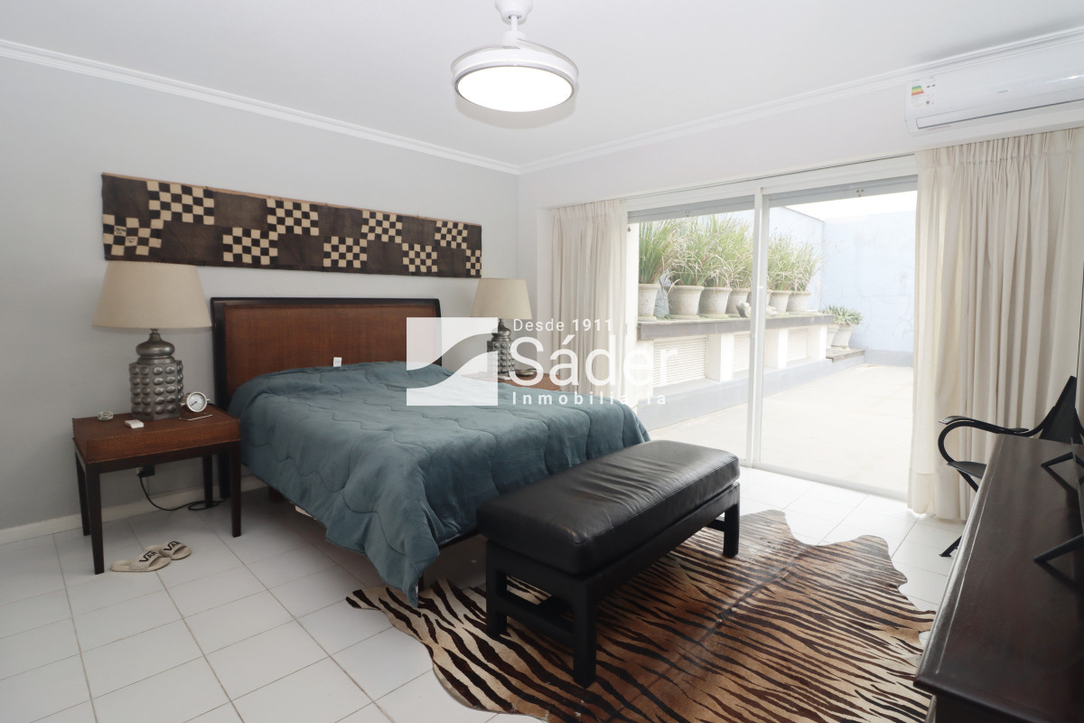 Apartamento ID.4396 - Apartamento de gran tamaño frente al Puerto