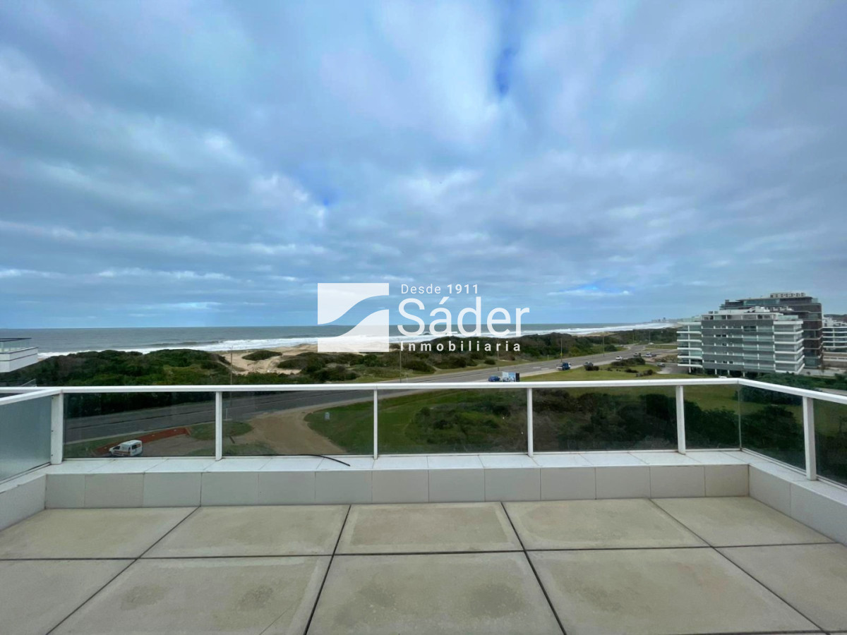 Apartamento ID.3823 - Penthouse de lujo frente al mar