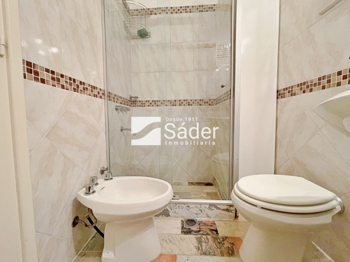 Apartamento ID.4673 - Apto de 2 dormitorios en Alquiler, Península 