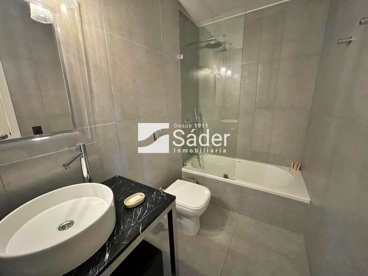 Apartamento ID.4955 - Penthouse en Pda 7 sobre Av. Roosevelt