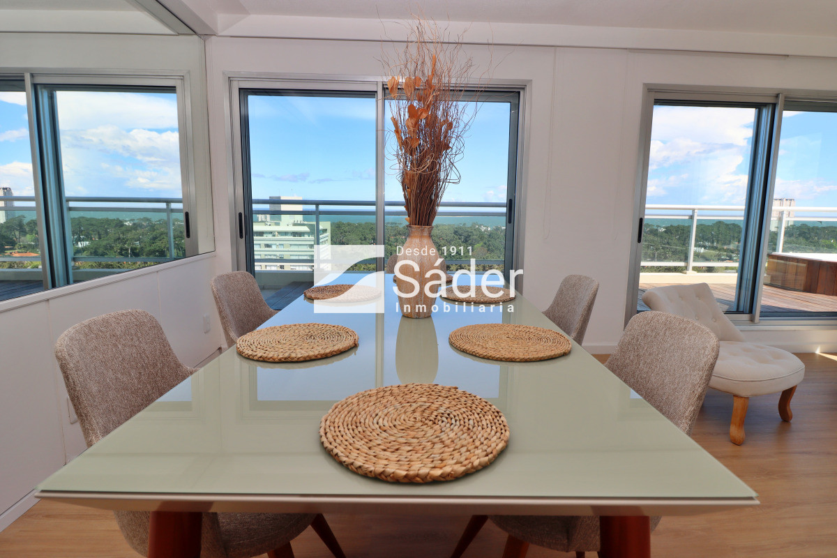 Apartamento ID.4236 - Apto 3 dorm. Parada 14 de mansa. Luminoso y moderno. 