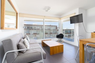 Apartamento en venta Peninsula 1 dormitorio y medio