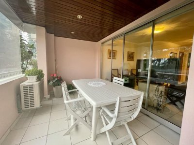 Apartamento en venta Playa Mansa 3 dormitorios