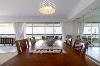 Apartamento en venta Playa Brava 4 dormitorios