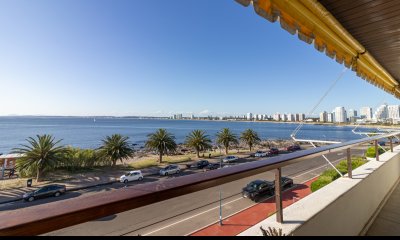 Ubicación estratégica y espectaculares atardeceres de Punta Del Este