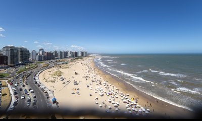 Espectacular apartamento en venta, primera fila frente a la playa El Emir