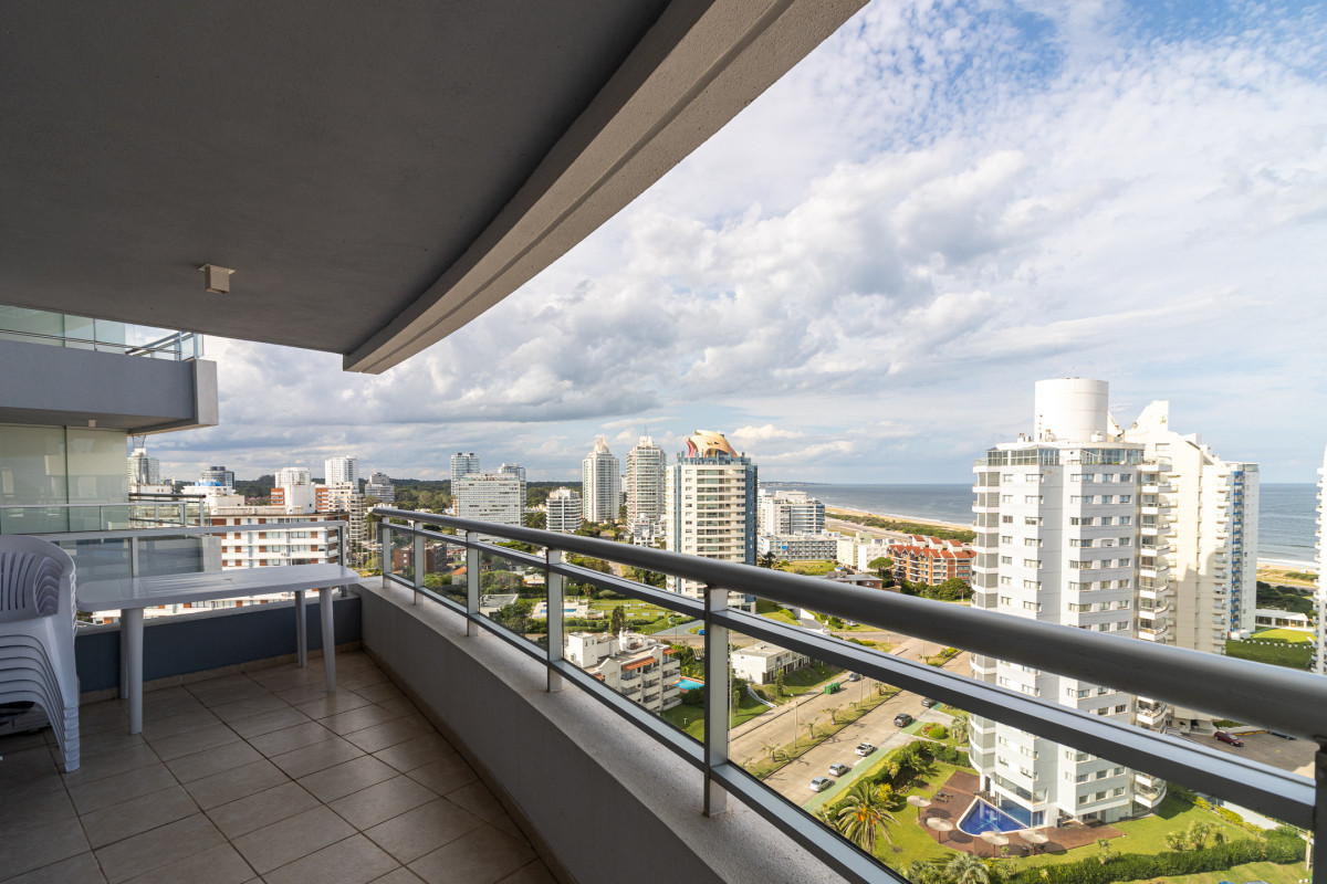 Apartamento en venta Playa Brava 3 dormitorios