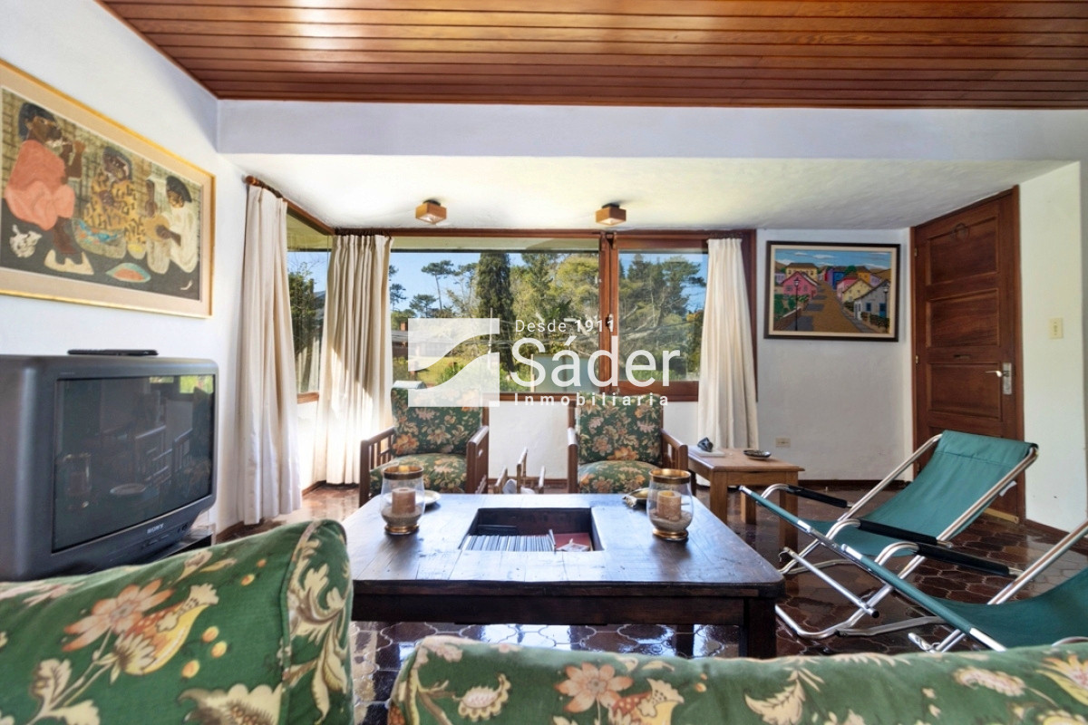 Casa ID.2429 - Casa en venta y alquiler. Pinares 2 dormitorios