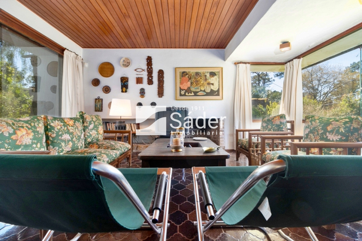 Casa ID.2429 - Casa en venta y alquiler. Pinares 2 dormitorios