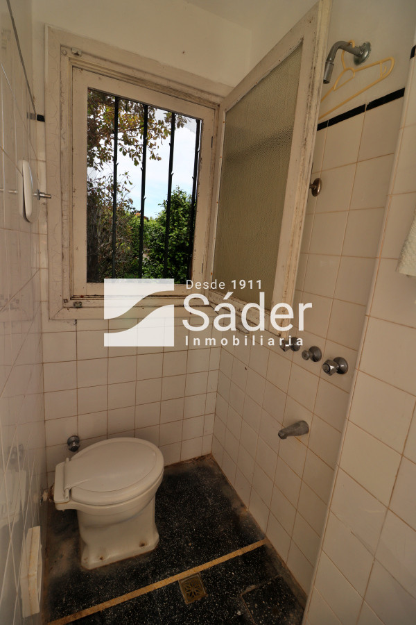 Casa ID.3947 - Hermoso chalet estilo colonial, próximo al mar! 