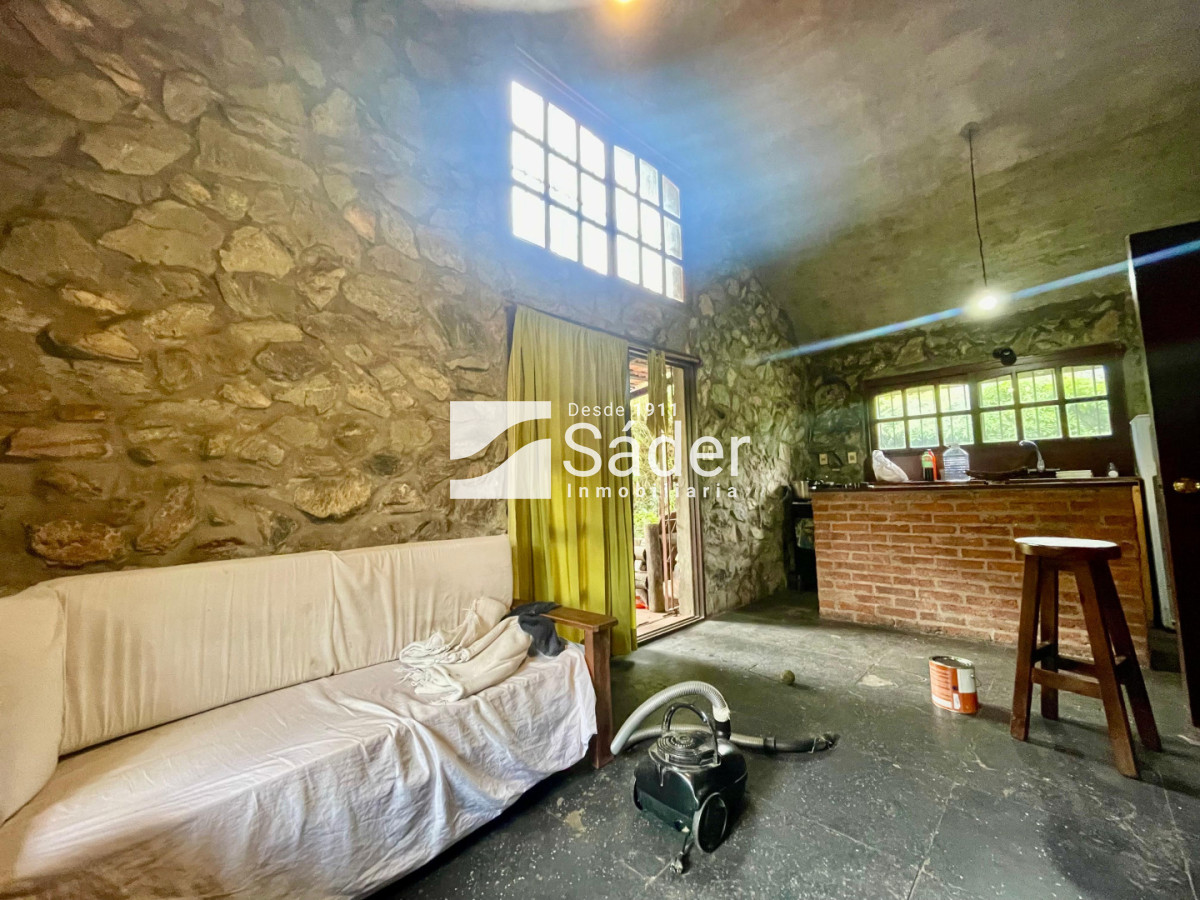 Casa ID.4957 - Casa 1 dormitorio. alquiler anual. Barrio Marly