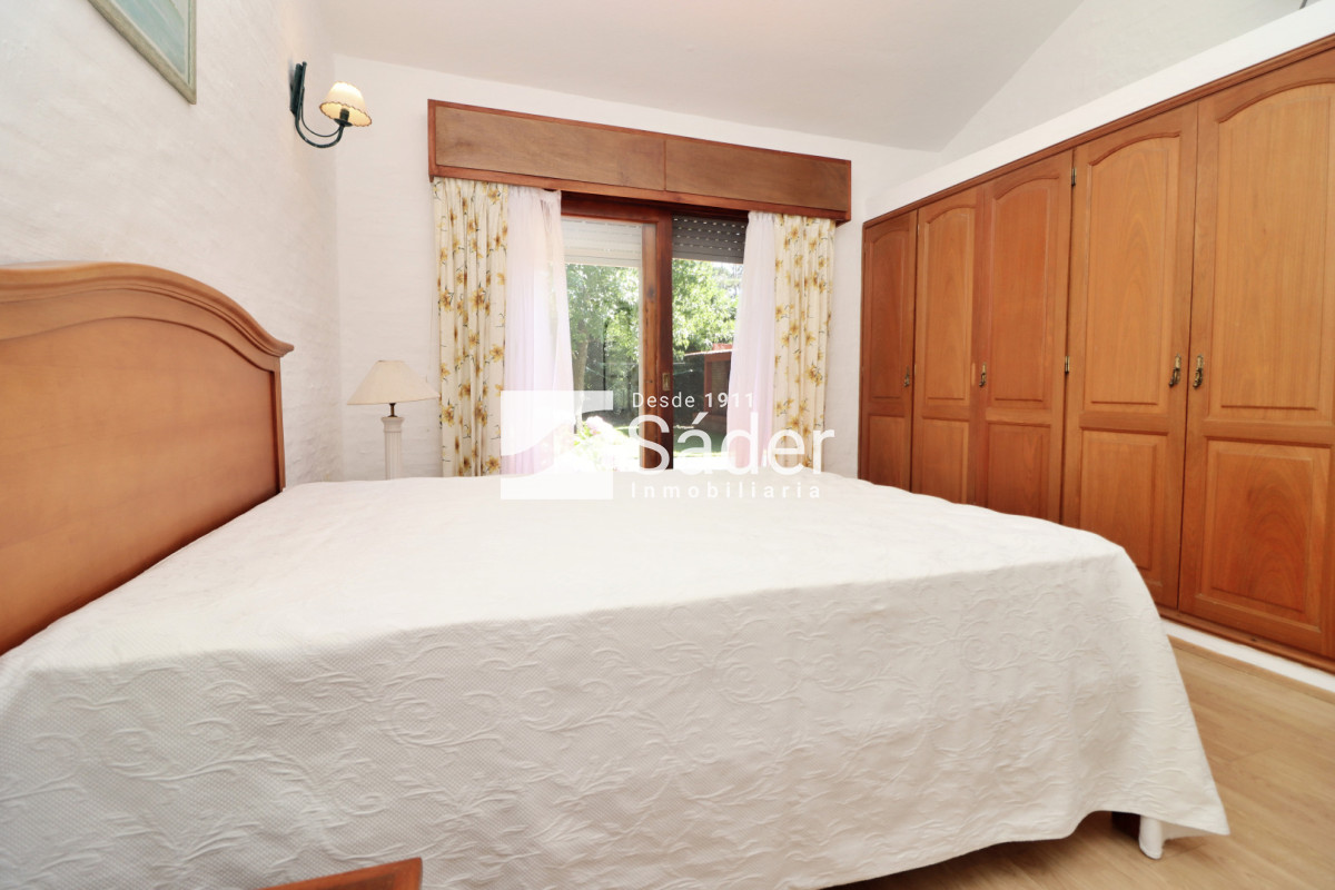 Casa ID.4624 - Hermoso Chalet en venta barrio Marly excelente entorno