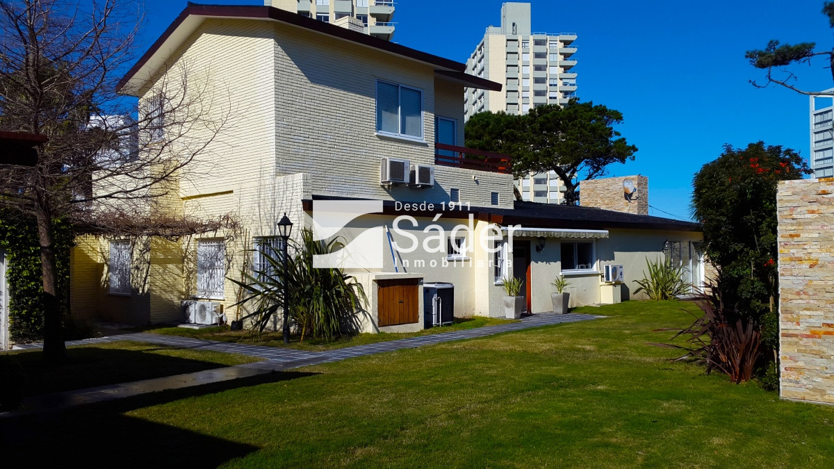 Casa ID.3390 - Casa de Lujo en Playa Mansa 