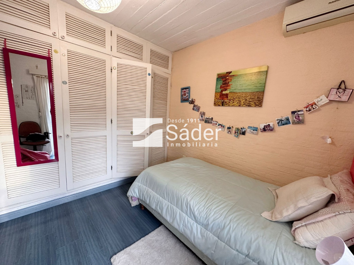 Casa ID.3144 - Casa en venta 4 dormitorios en Pda 23 de Playa Mansa