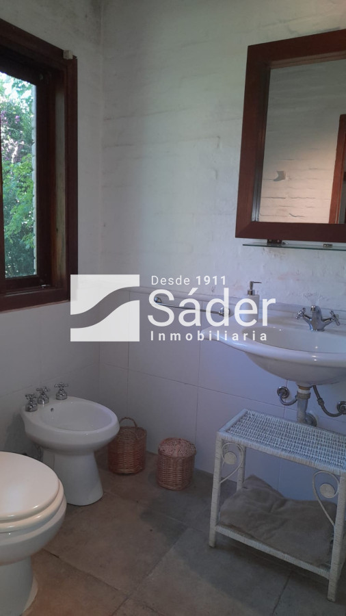 Casa ID.4339 - Chalet en San Rafael. 10 personas