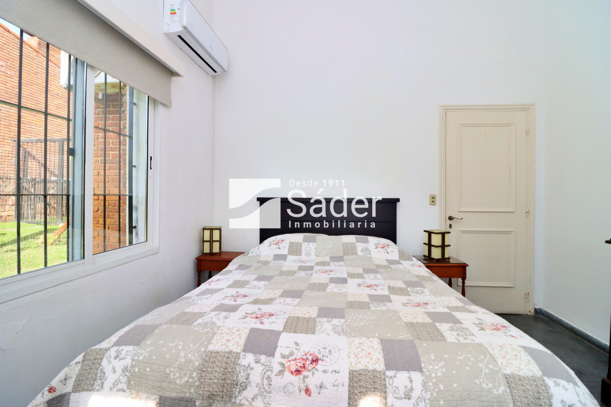 Casa ID.4330 - Casa en playa mansa. 4 dorm. 