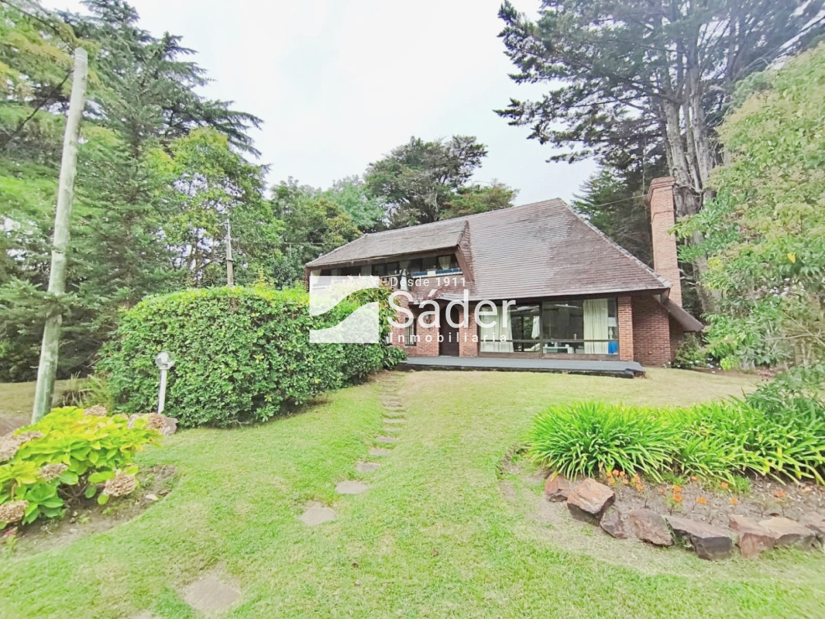 Casa ID.4759 - Chalet en Lugano, Punta del Este