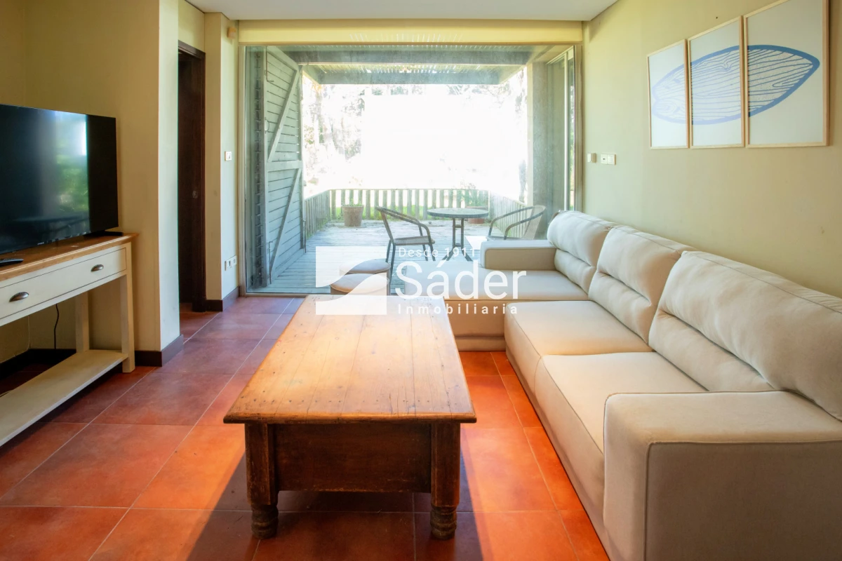Casa ID.5283 - Casa en Montoya. 5 dormitorios y piscina